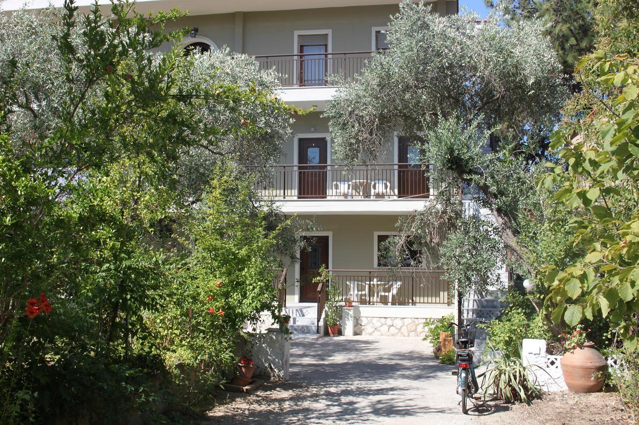 House Ekton Aparthotel Pefkari Exteriör bild
